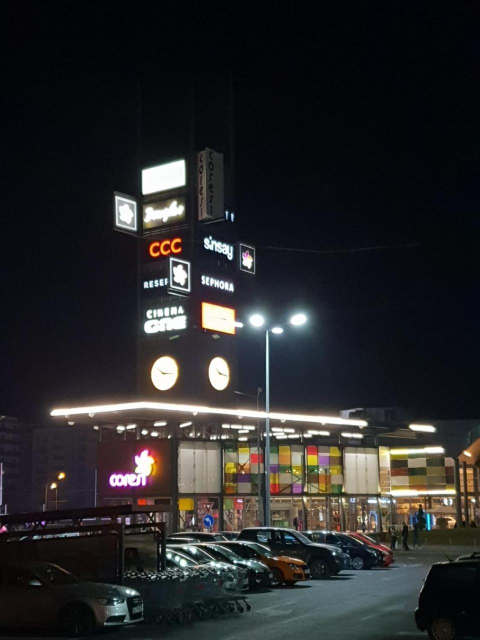 Studio Coresi Mall Braşov Eksteriør billede